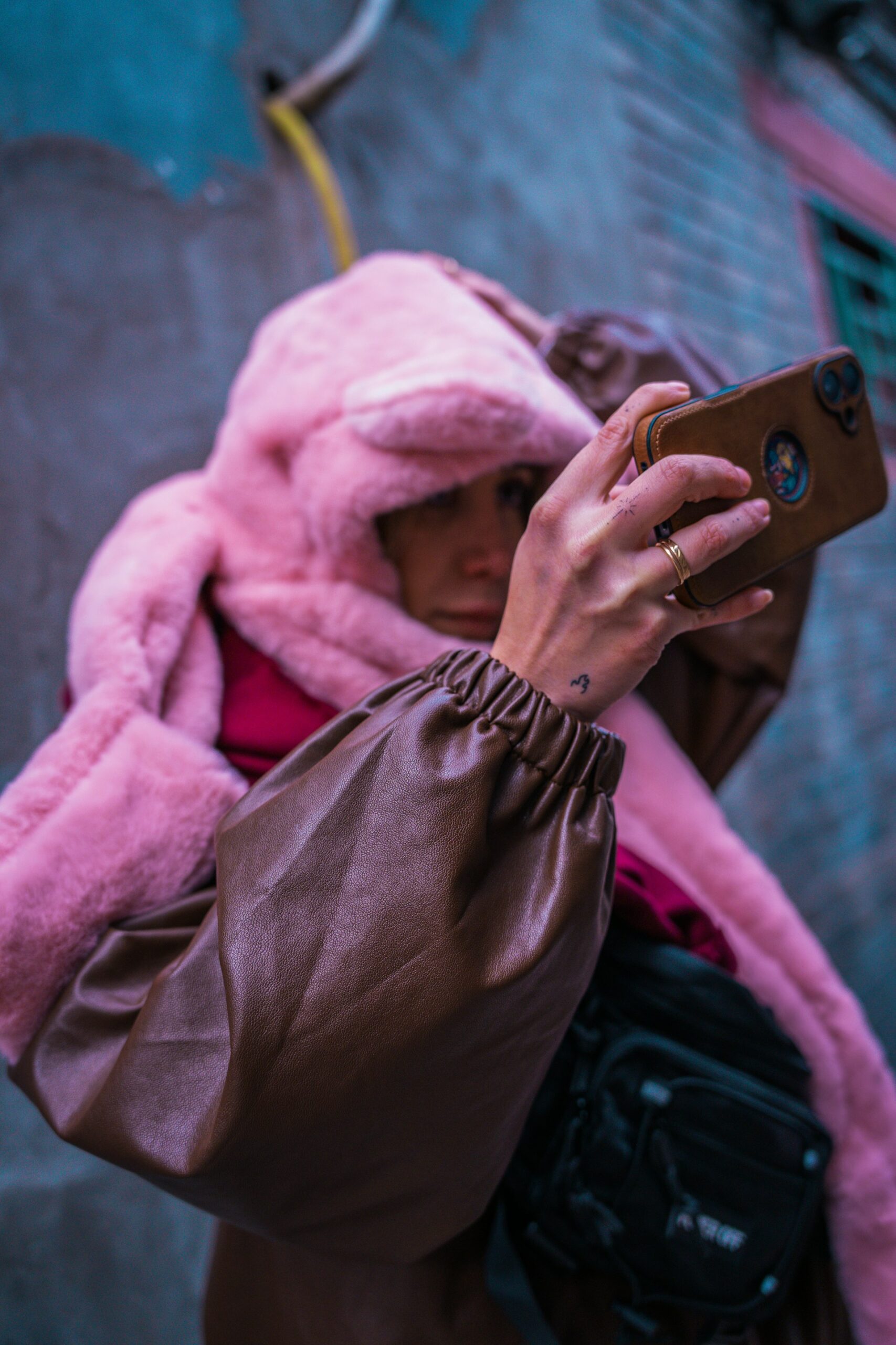 How Digital Fashion Influencers Are Revolutionizing Social Media in 2025